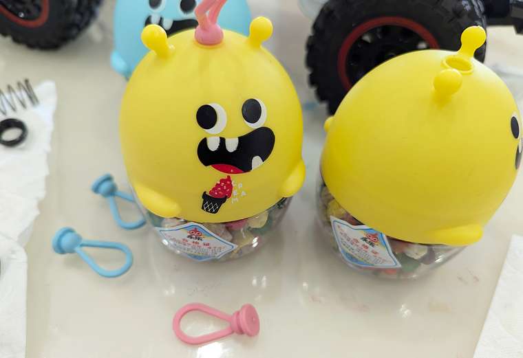 MJX H12P Ford Bronco seal bottle